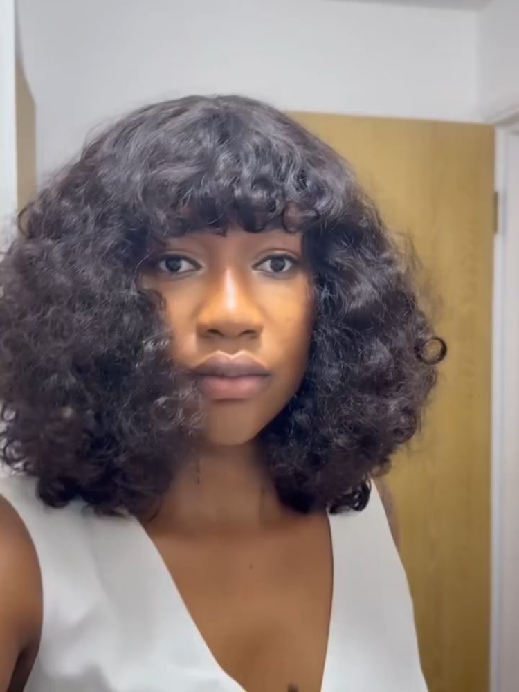 Glueless Voluminous Curly bob Wig With Bangs
