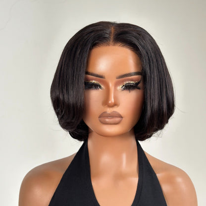 Elle Vane Glueless Middle-parted Black 5x5 Lace Bob Wig